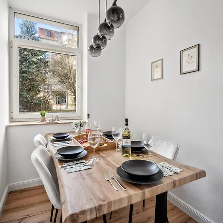 Helle, Gemuetliche In Zentrumsnaehe *