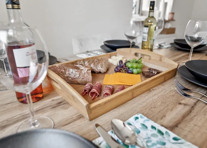 Helle, Gemuetliche In Zentrumsnaehe Appartamento